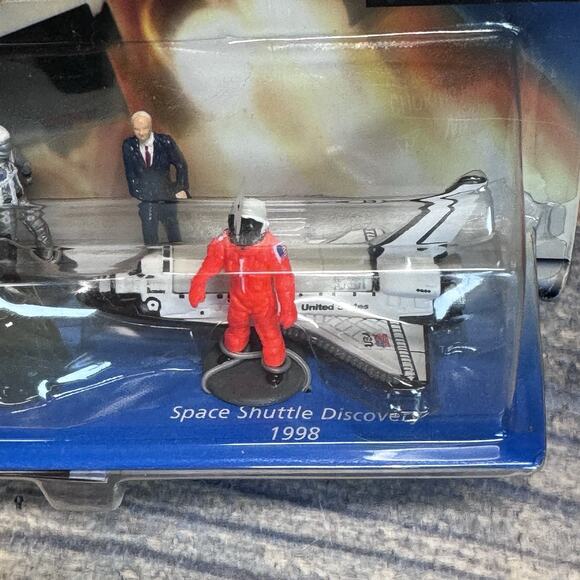 Hot Wheels Action Pack John Glenn, Friendship 7, Shuttle Discovery 1:64 C4-87 - Picture 3 of 6